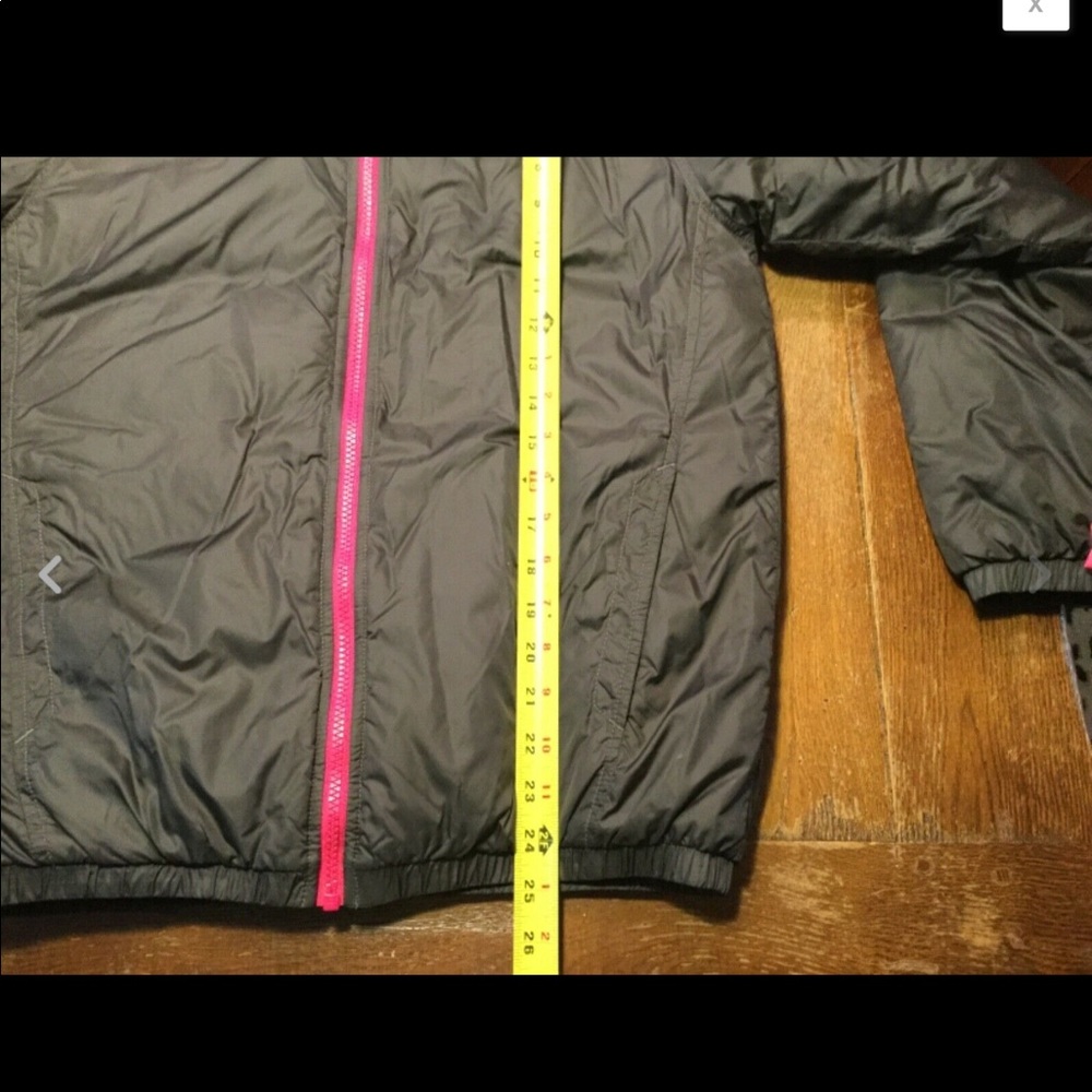 Girls North Face Black Puffer Coat Sz XL/18 EUC - Picture 7 of 7